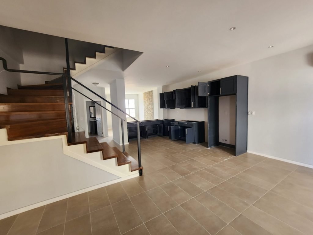 Windsor Estate — Duplex